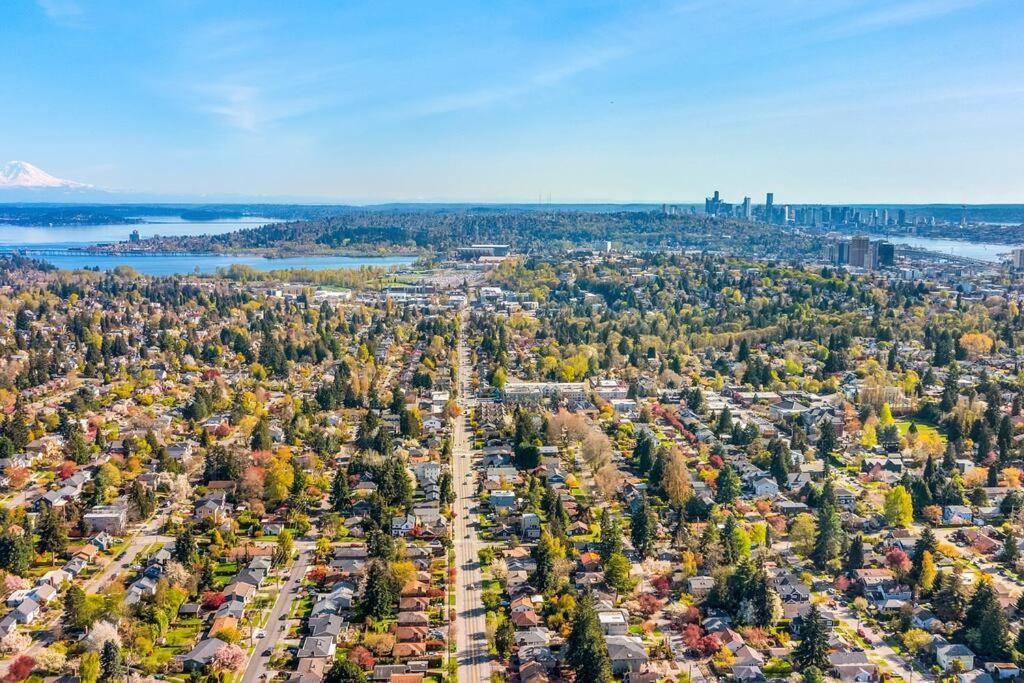 Lilac In Law, Picturesque Lower Unit Seattle Zewnętrze zdjęcie